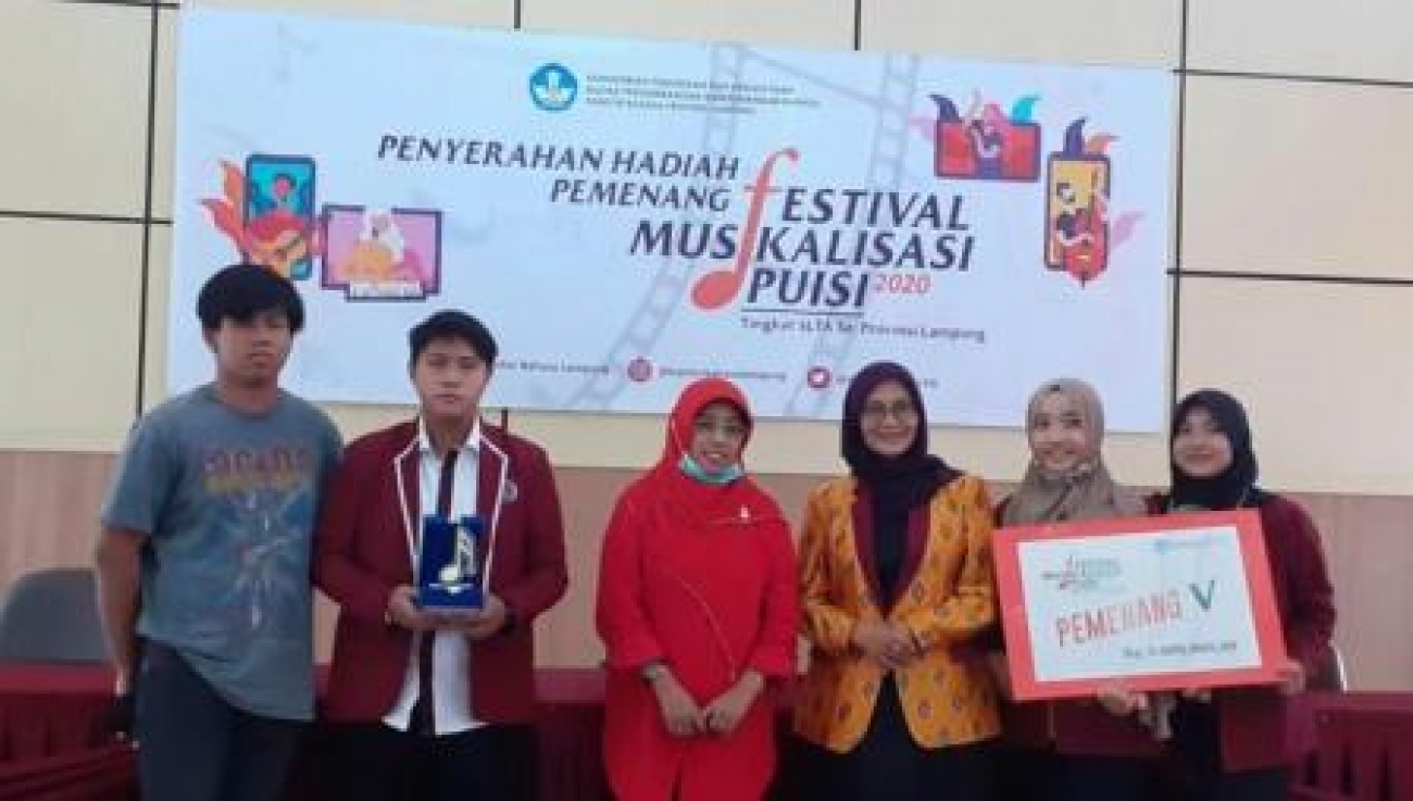 SMAN 1 Metro Meraih Kejuaraan Dalam Festival Musikalisasi Puisi 2020