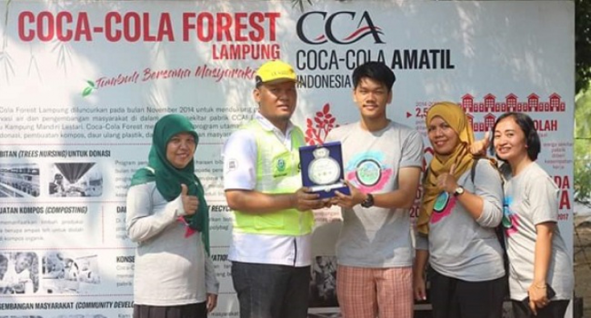 KUNJUNGAN KEWIRAUSAHAAN KE PT COCA COLA AMATIL INDONESIA