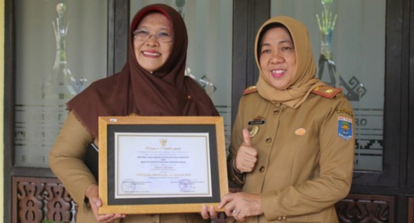 SMAN 1 METRO MENDAPATKAN ADIWIYATA NASIONAL TAHUN 2019