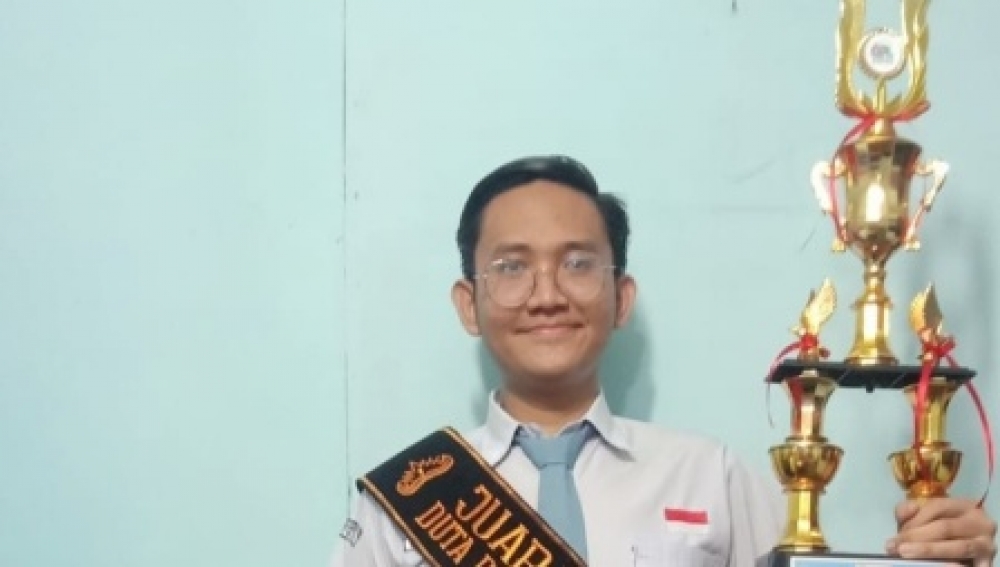 Siswa SMAN 1 Metro Meraih Juara 1 Duta P lajar Lampung 2020